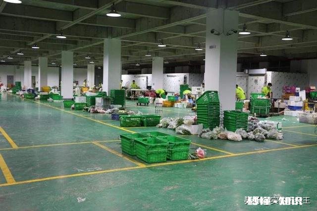 想做小镇的生鲜配送，前景如何需要自己建立仓储库房压货吗