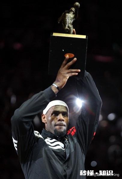 我们的业余时间都给了谁