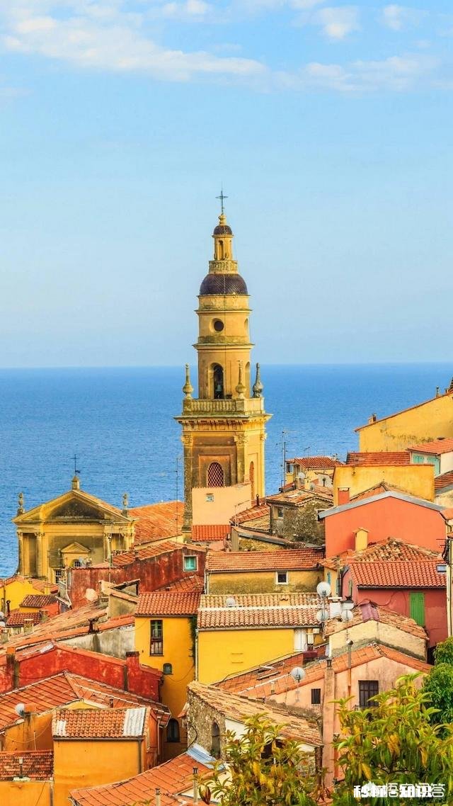 大学毕业后做了两年销售，不想做这一行想换个行业，有什么推荐呢