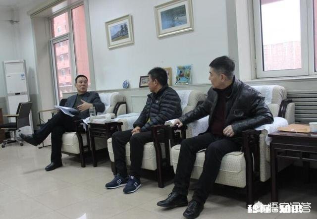 如何避免与领导交流中“画蛇添足”