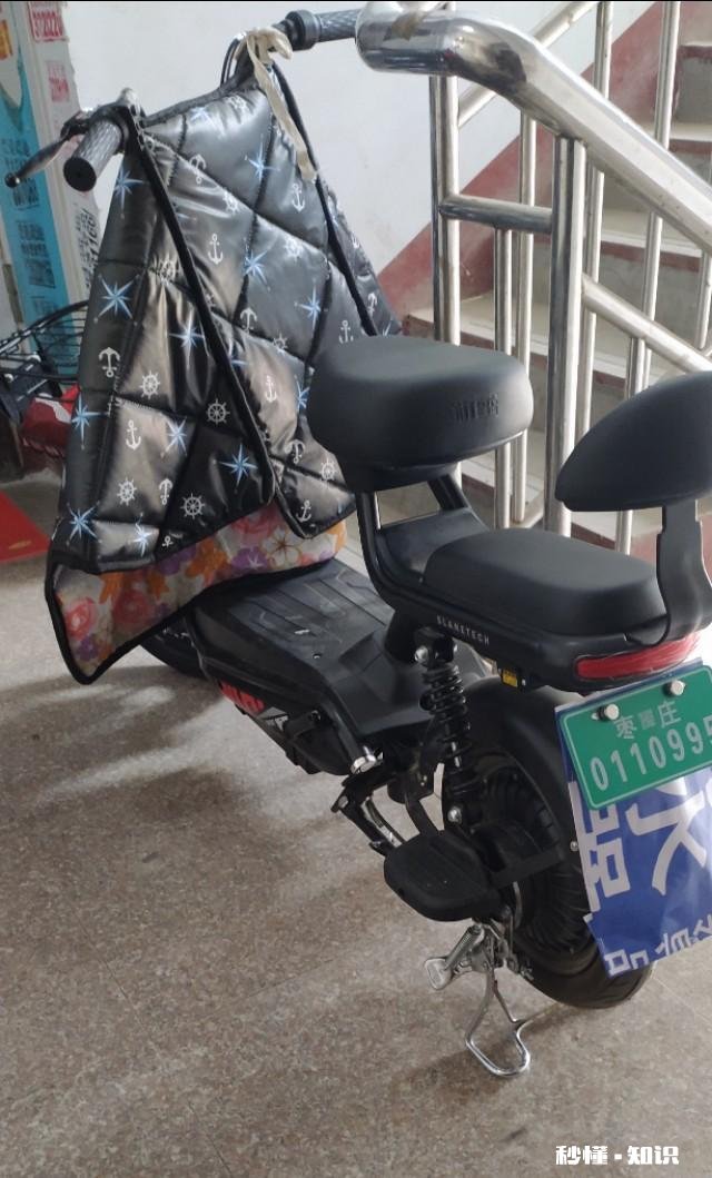 想问用什么车送两个小孩上学