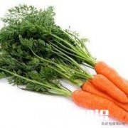 疫情期间，胡萝卜卖9.9元/箱，净重5.5斤还包邮，这价格有多少朋友能接受