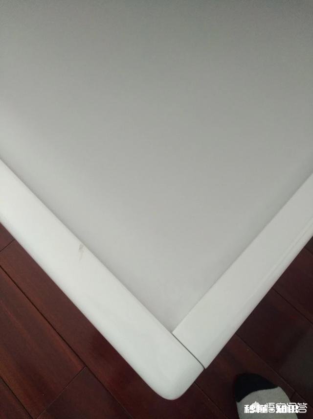 床垫表面为何会生黑点