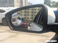 乡间小路曲折难行，转弯处新手司机如何运用技巧规避两侧山体或深沟