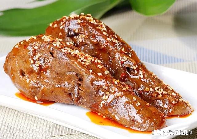 你最喜欢吃什么动物头做成的什么美食呢，兔头、鸭头、猪头等