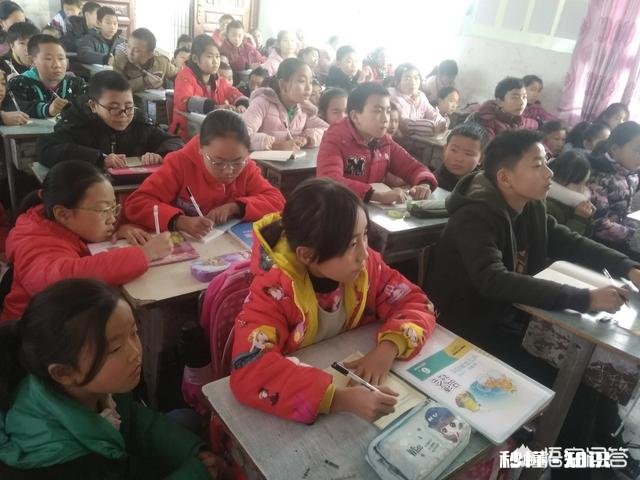 如果你初中开学少拿了一本书，又不想和老师说怎么办