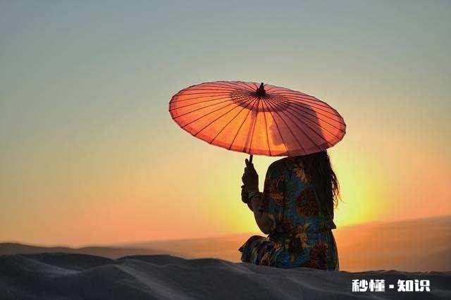 有人说饭桌上的教养决定孩子将来的生活，这句话对吗