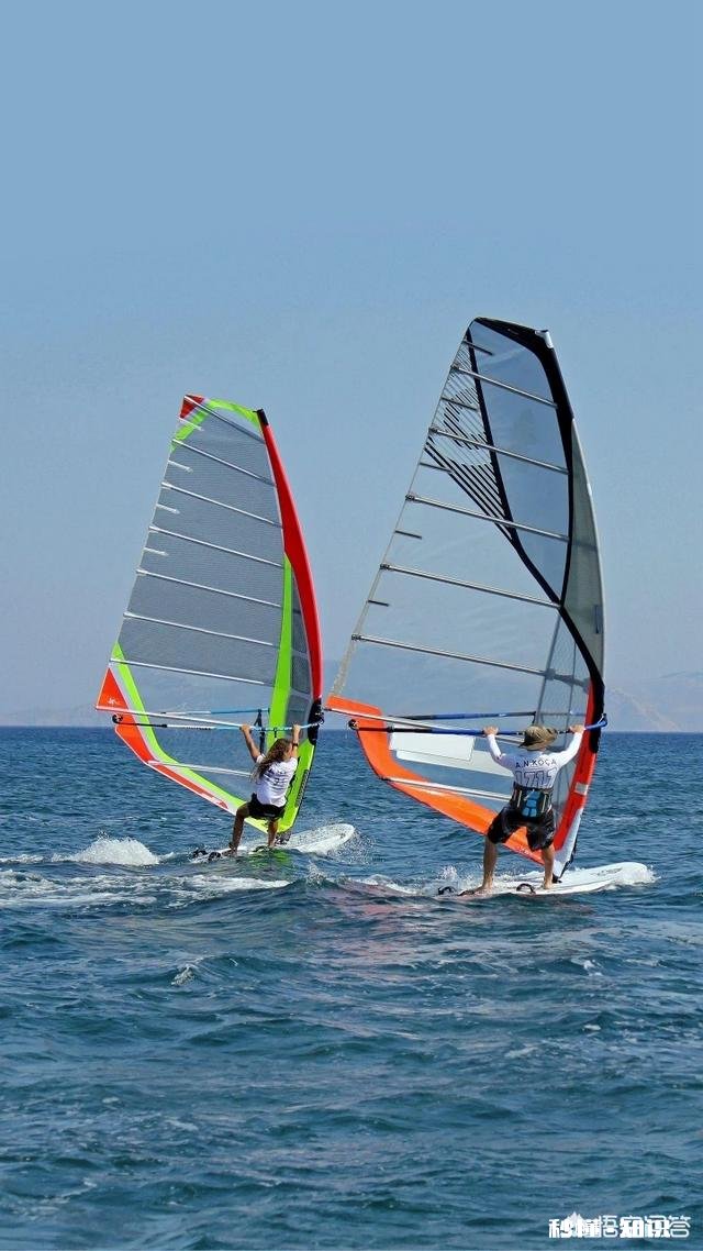 上联：雪落少白头，如何对下联