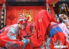 自己女朋友不是自己理想中的人，该怎么办