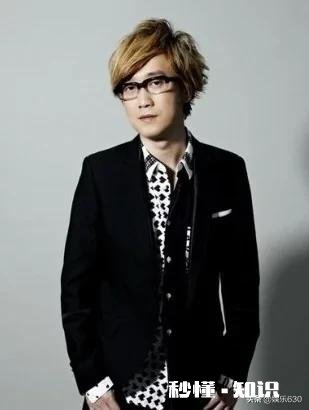 明星以前看不起网红，现在却都开起网络直播，你怎么看