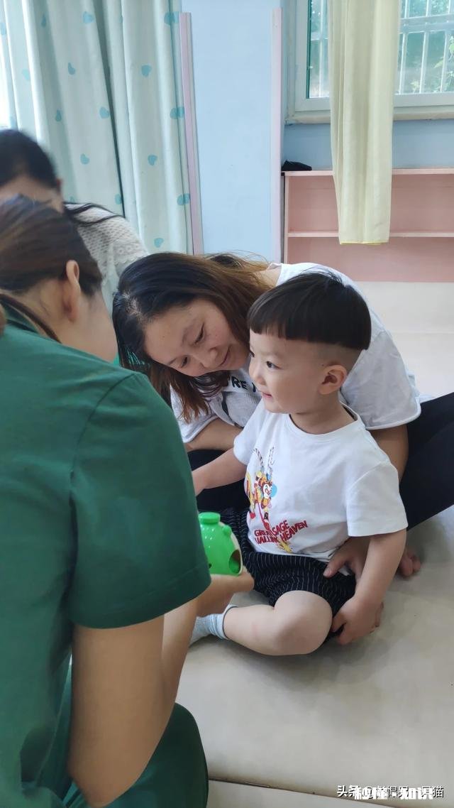 有人说“内心强大的女人，不需要婚姻拯救自己的命运”你认同这句话吗为什么