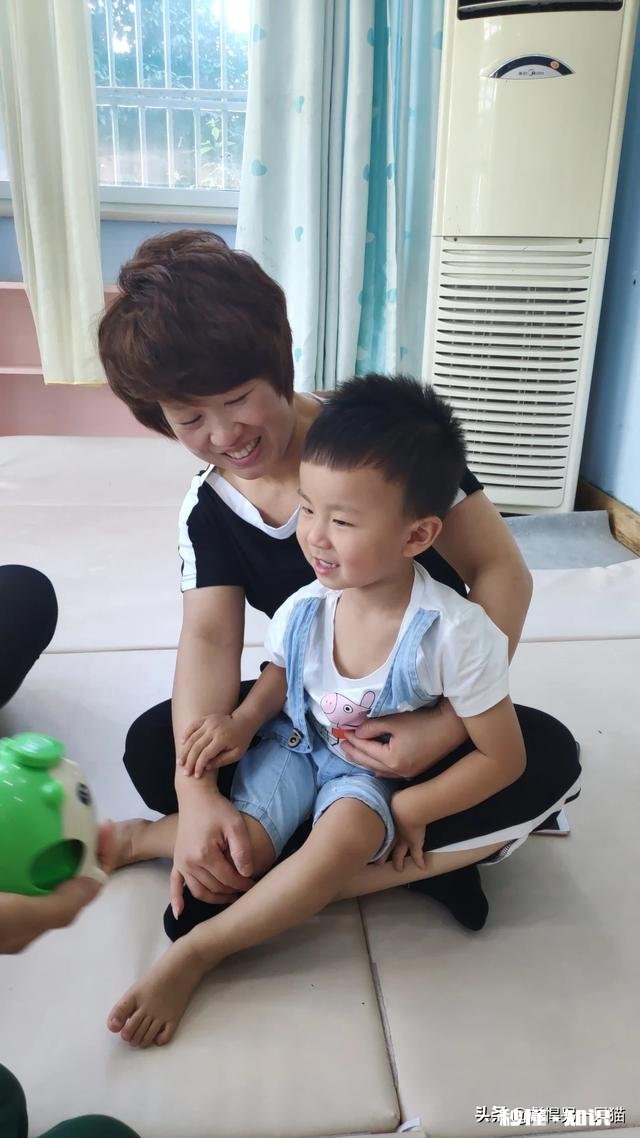 有人说“内心强大的女人，不需要婚姻拯救自己的命运”你认同这句话吗为什么