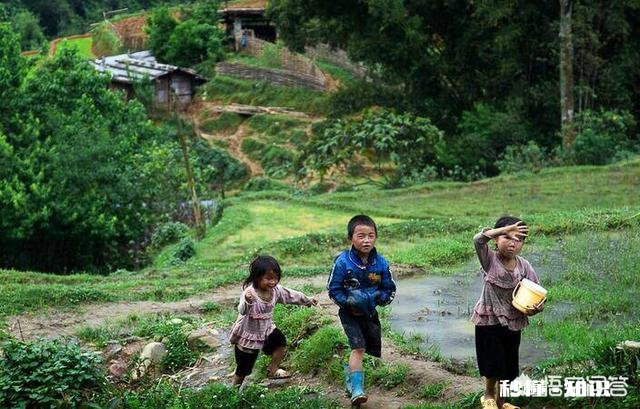大家说说，城市上学的孩子，和农村上学的孩子，有什么不同，各自的优势是什么