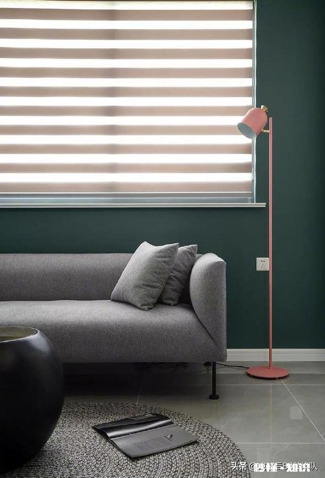 地面有一点不平铺地板怎么办