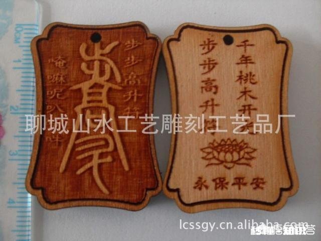 过春节家家户户门前都要贴春联,有什么意义是从哪个朝代开始形成的习俗