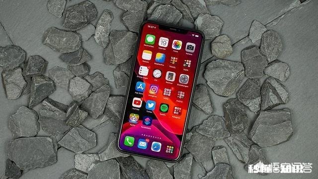 目前哪款iPhone手机最值得入手，求大神指教