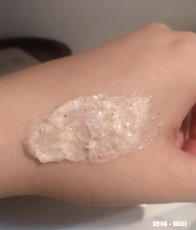 磨砂膏是“智商税”吗是不是用搓澡巾也差不多