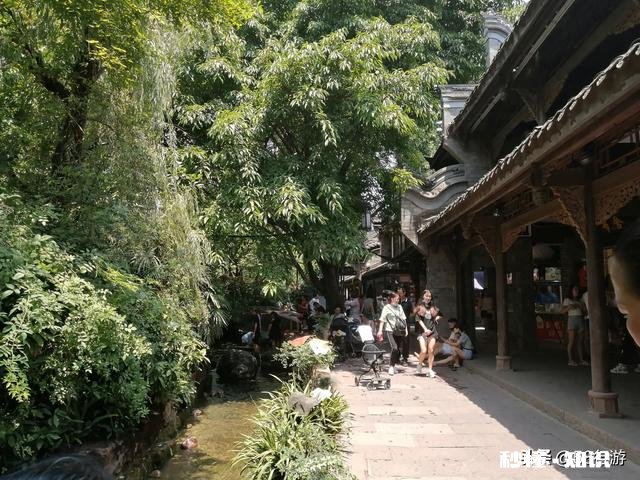 在游山玩水的旅途中，如何最大限度地保护自然环境