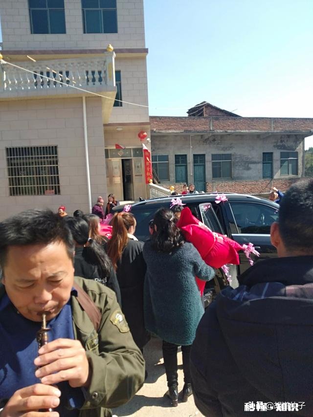 现在农村男的找不到老婆，城里女的不结婚，那以后是不是绝户很多