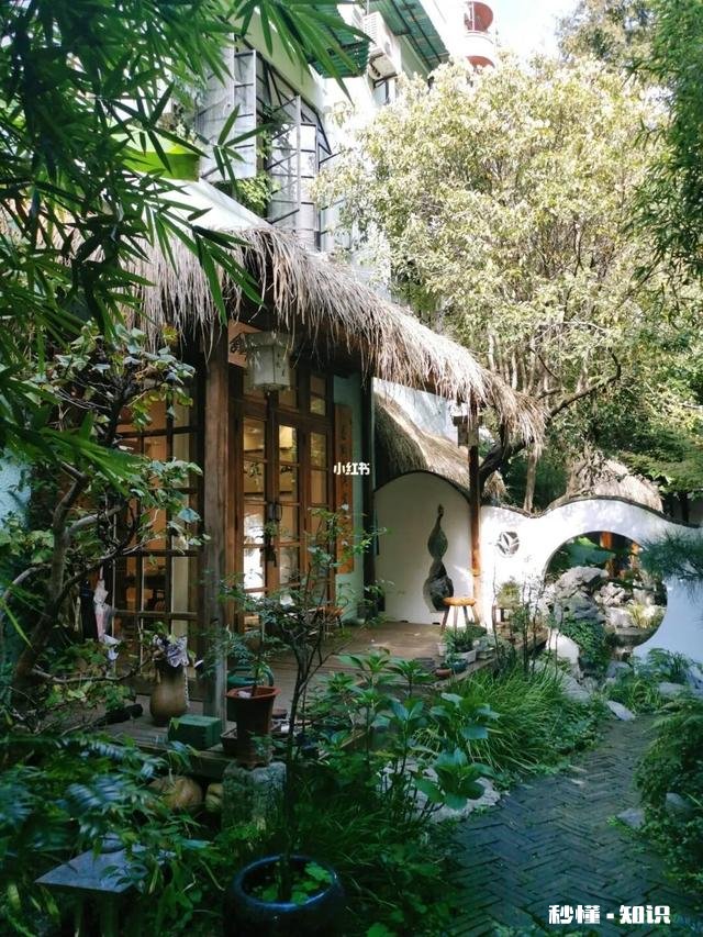 上联,日暮柴门花落尽。下联怎么对