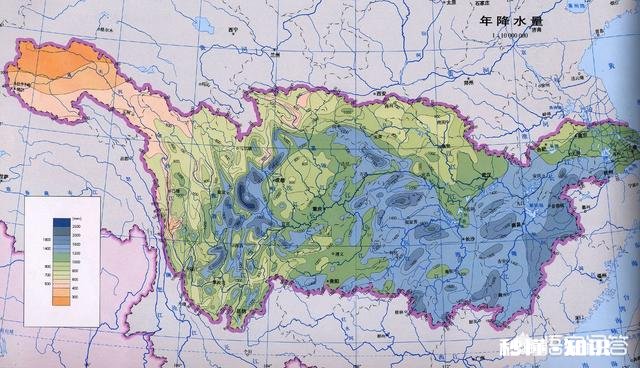 长江沿江地带是我国重要的农业区，而且工业基础雄厚，如何做到人与自然和谐发展