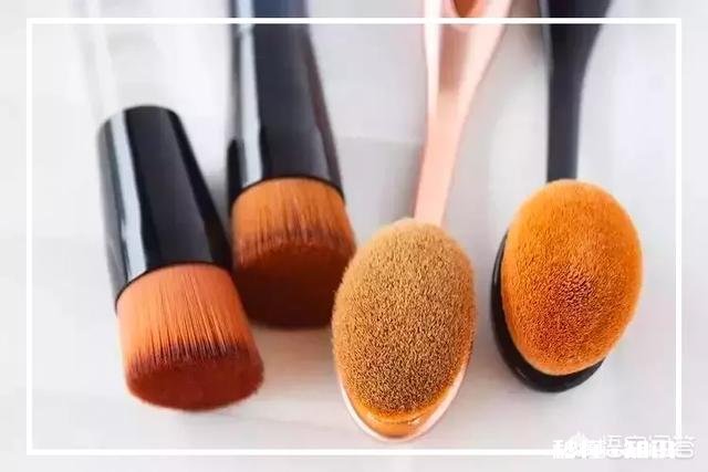 有什么好用的粉底刷推荐