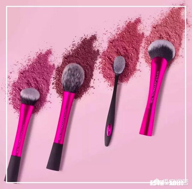 有什么好用的粉底刷推荐