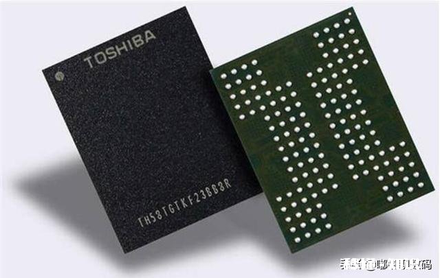 为什么现在固态硬盘和内存降价这么快