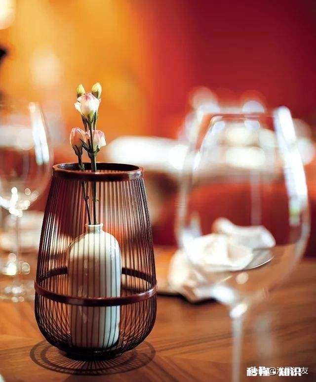 与刚认识的女友一见面就被花了一千，这算是被骗了吗