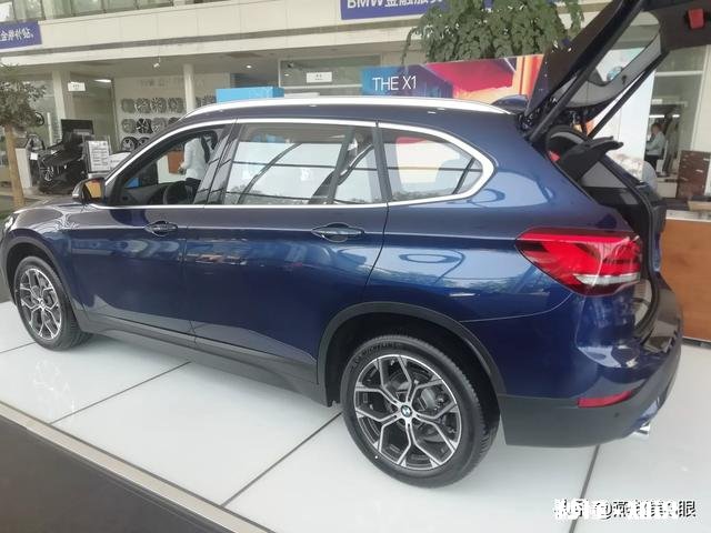 贷款买的车满两年提前还款要违约金吗