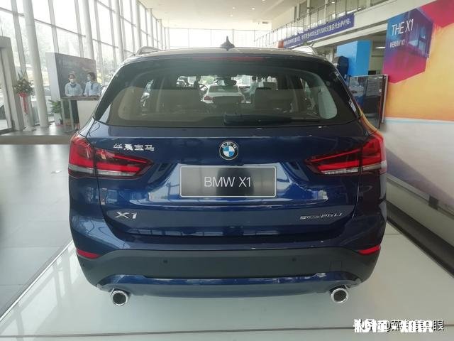 贷款买的车满两年提前还款要违约金吗