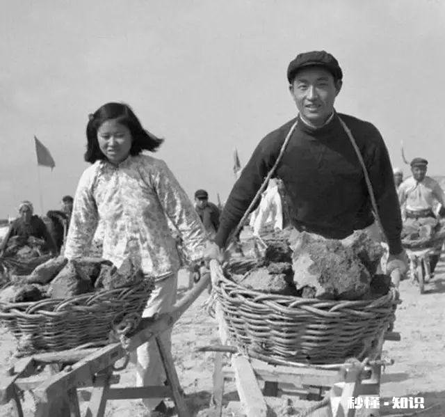 不懂文化的人就不能谈恋爱吗