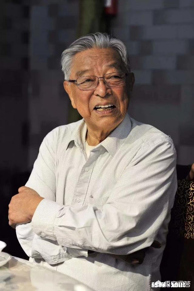 从政好还是自主创业经商好