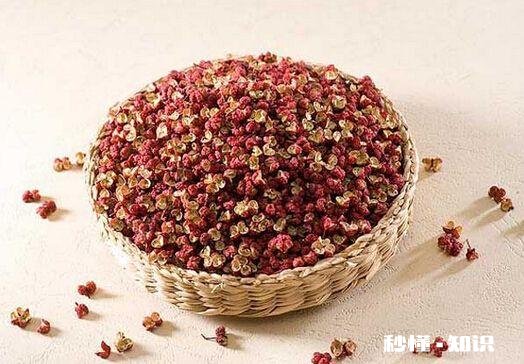 花椒煮水泡脚放多少花椒?水的比例呢