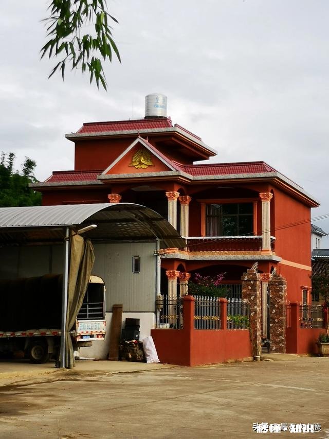 农民伯伯的独家小院和城里的高楼大厦，哪个最适合人类居住