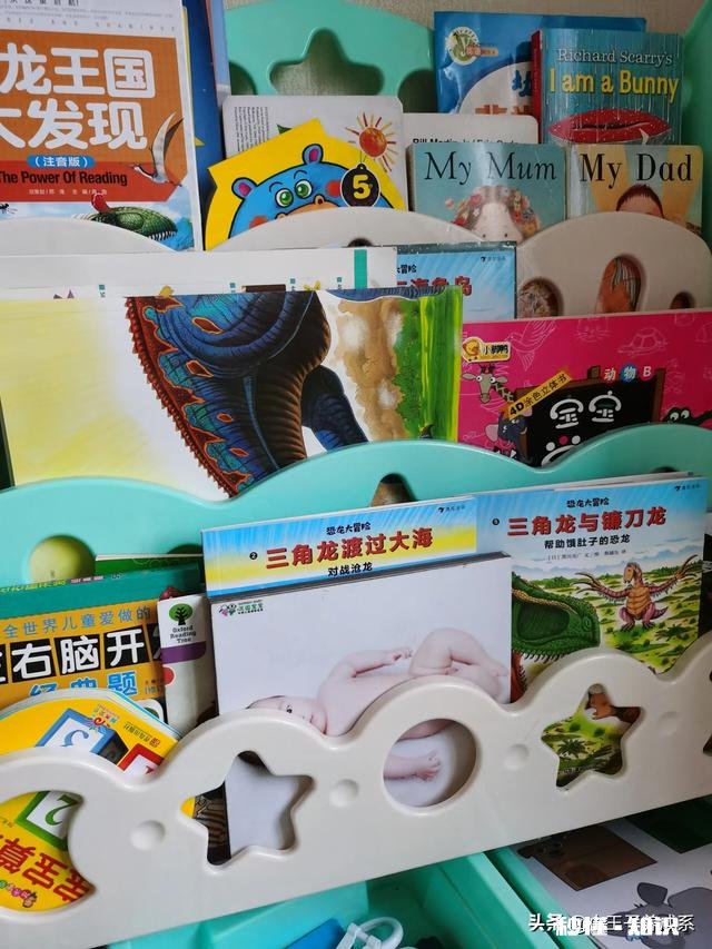 孩子多大可以开始给他读绘本试图给1岁多的孩子亲子阅读总是被抢书怎么办