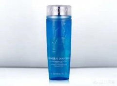 什么牌子的护肤品补水效果好，我是混合性皮肤