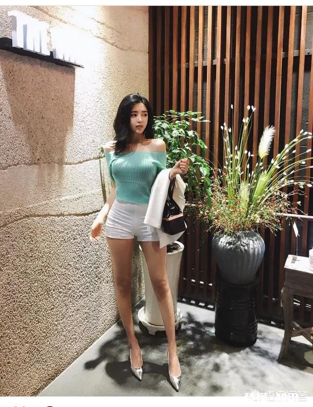 夏天高个子女生适合穿什么样的裙子