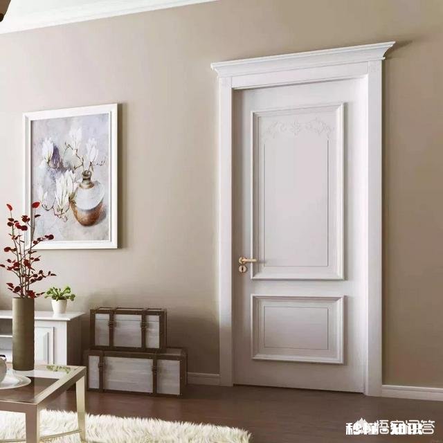 装修房子是先批墙还是先装门