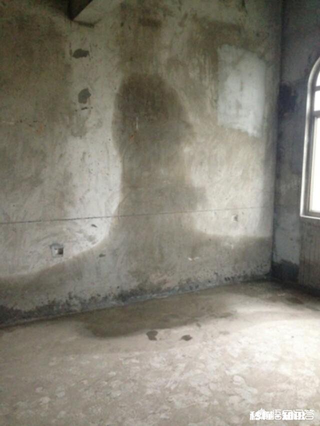 装修房子是先批墙还是先装门