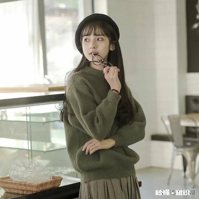 为什么很多搞艺术的人着装都跟大众很不一样