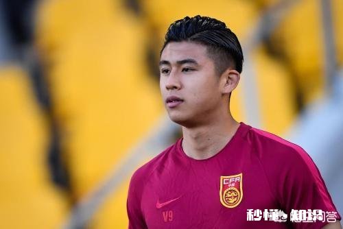 里皮曾说张玉宁是中国唯一会无球跑动的人，但是亚洲杯为什么没带上他
