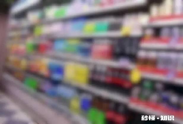 伴随手机电脑的普及，近视的人越来越多，然而近视的人不带眼镜看世界是什么样的