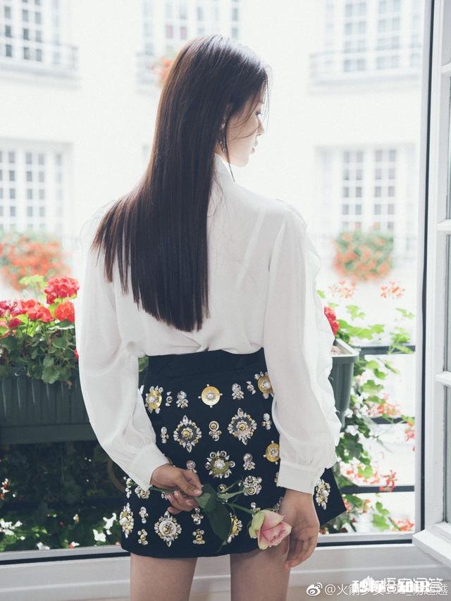 《创造101》里的村花杨超越，大家喜欢她吗