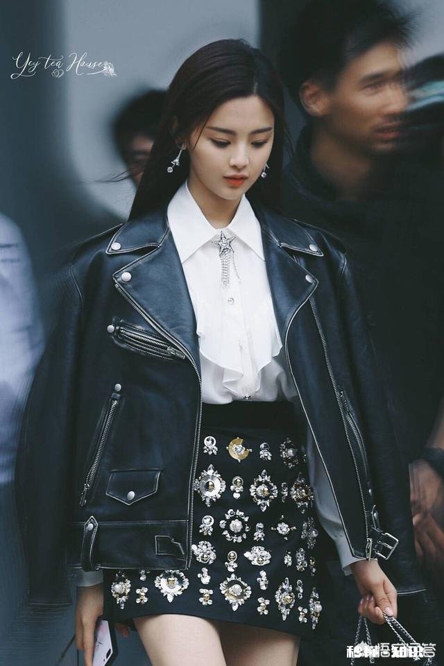 《创造101》里的村花杨超越，大家喜欢她吗