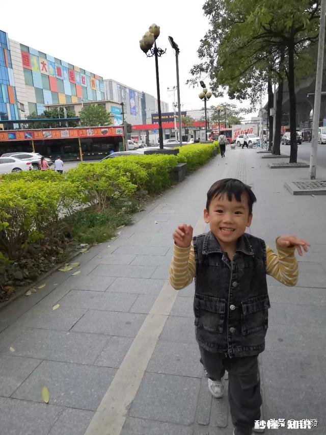 四十多岁二胎宝妈没文凭，有什么合适的事来做