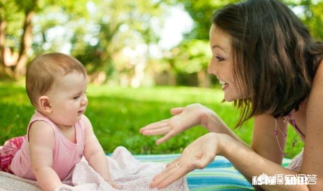 年薪十二万的媳妇，宁愿放弃工作，自己带小孩，也不让公婆带孙。大家有什么看法