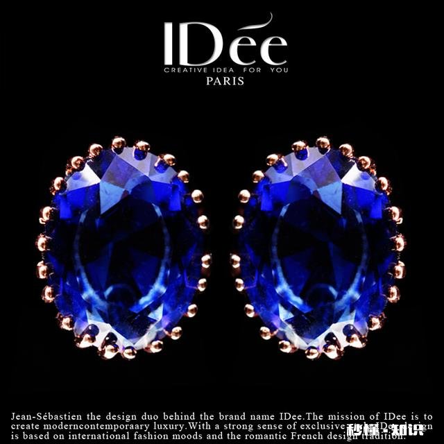 有没有人知道，该给女朋友买什么样的耳饰品或者女人喜欢什么样的耳钉