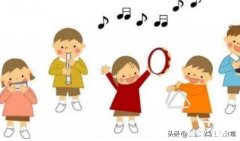 幼儿园小朋友小明在大街上和妈妈走散了他应该怎么办