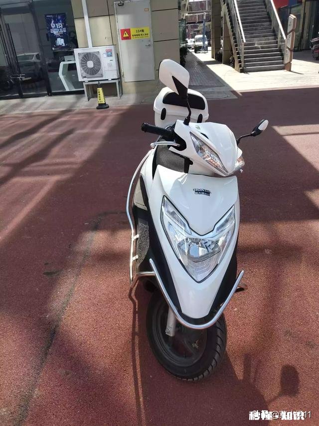 有没有踏板摩托车，价格便宜质量又好的，价格在3000以内的最好